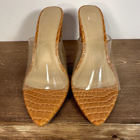 Wild Diva Lounge Lucite Chunky Block Heel Sandals SZ 6 Mustard Tan Croc Print - Picture 3 of 10